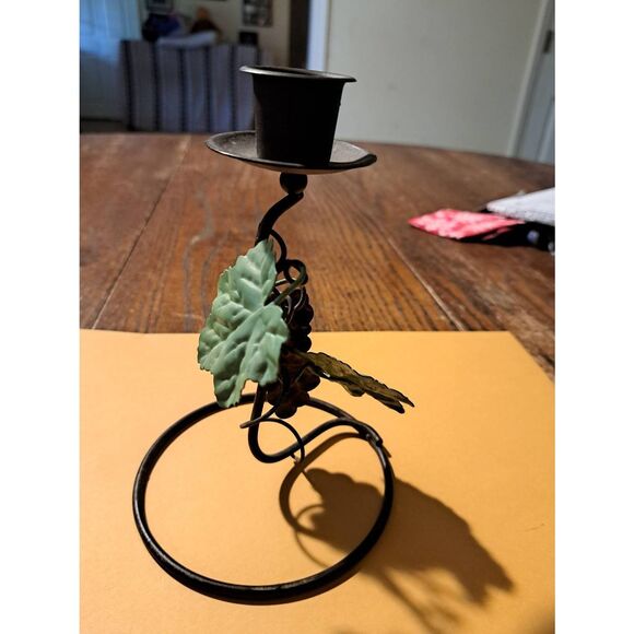 Grapevine Metal Taper Candle Holders Set of 2 Rustic Farmhouse Vineyard Winery - Picture 7 of 8